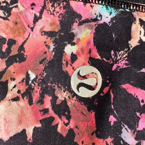 Vibrant Floral Women's Leggings - Picture 7 of 7